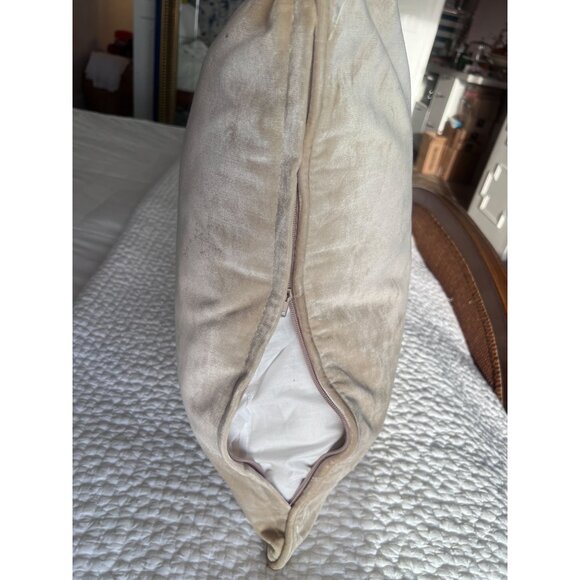 Luxurious Contemporary Cream 18" x 18" Velveteen Accent Pillow Self-Piped - Picture 4 of 7